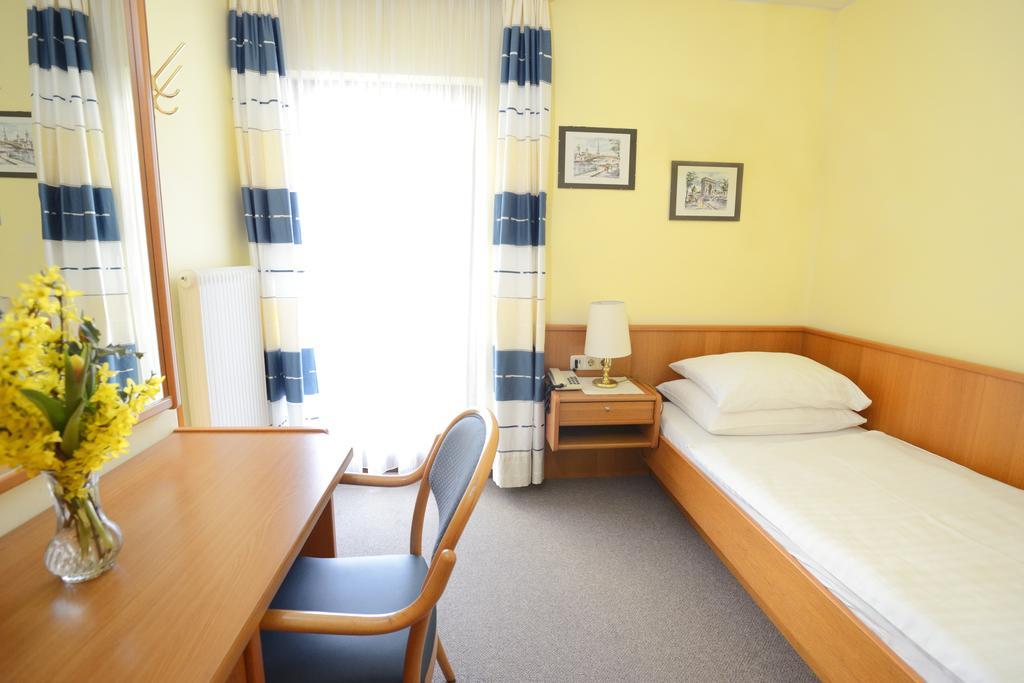 Hotel Moenichwalderhof Monichwald Δωμάτιο φωτογραφία